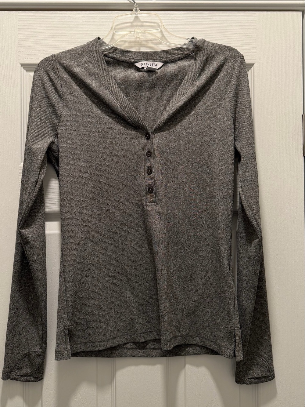 Athleta Gray V-Neck Henley Long-Sleeve Sweater